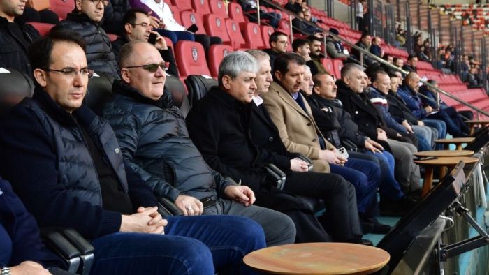 Gaziantep FK'ya Vai Davut Gül desteği